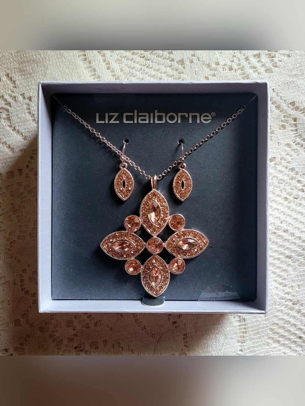 NWT Liz Claiborne Rose Gold Necklace and Earrings Set
